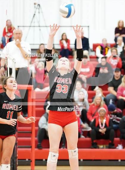 Thumbnail 2 in Anchor Bay @ Romeo (District Final) photogallery.