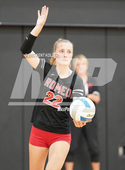 Thumbnail 3 in Anchor Bay @ Romeo (District Final) photogallery.