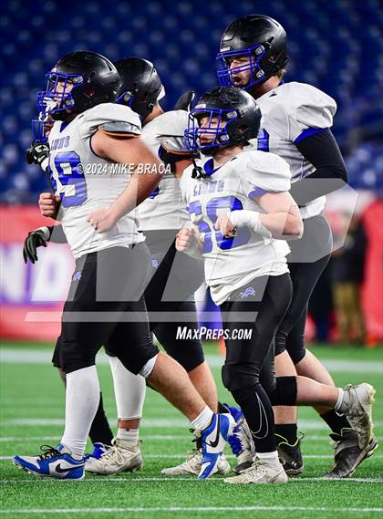 Thumbnail 2 in West Boylston vs Randolph (MIAA Division 8 Final) photogallery.