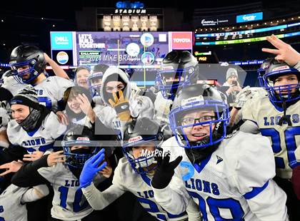 Thumbnail 3 in West Boylston vs Randolph (MIAA Division 8 Final) photogallery.
