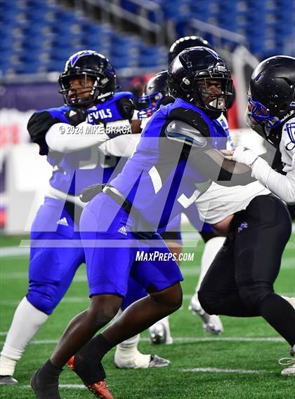 Thumbnail 2 in West Boylston vs Randolph (MIAA Division 8 Final) photogallery.