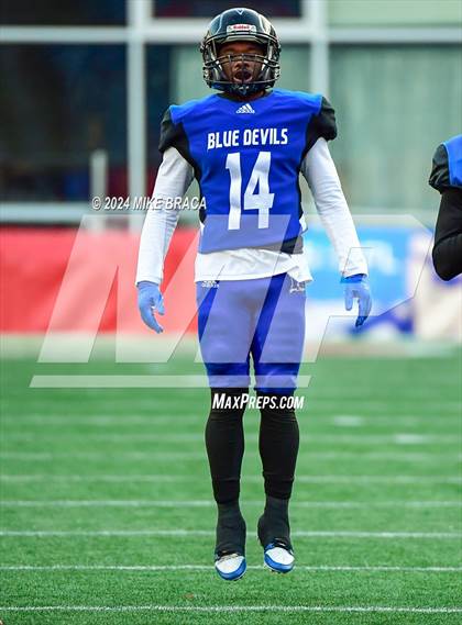 Thumbnail 1 in West Boylston vs Randolph (MIAA Division 8 Final) photogallery.