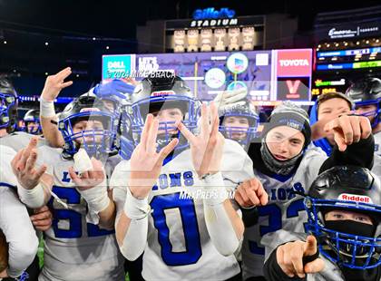 Thumbnail 3 in West Boylston vs Randolph (MIAA Division 8 Final) photogallery.