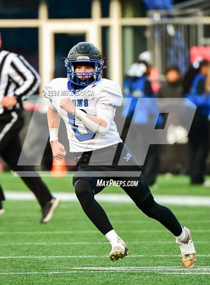 Thumbnail 3 in West Boylston vs Randolph (MIAA Division 8 Final) photogallery.
