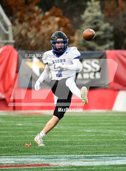 Thumbnail 2 in West Boylston vs Randolph (MIAA Division 8 Final) photogallery.