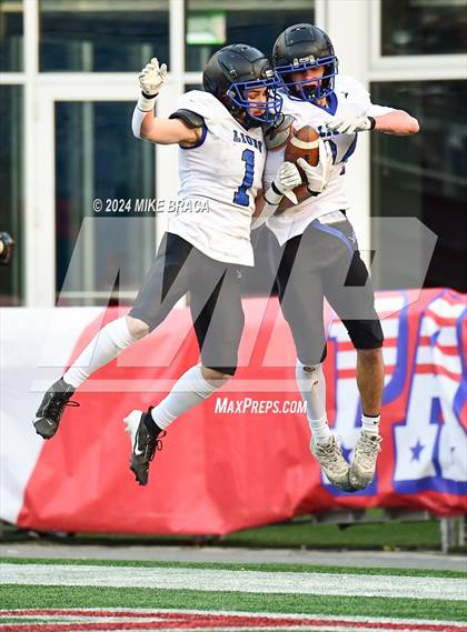 Thumbnail 2 in West Boylston vs Randolph (MIAA Division 8 Final) photogallery.