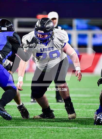 Thumbnail 2 in West Boylston vs Randolph (MIAA Division 8 Final) photogallery.