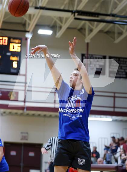 Thumbnail 1 in Big 30 All Star Classic PA vs NY photogallery.