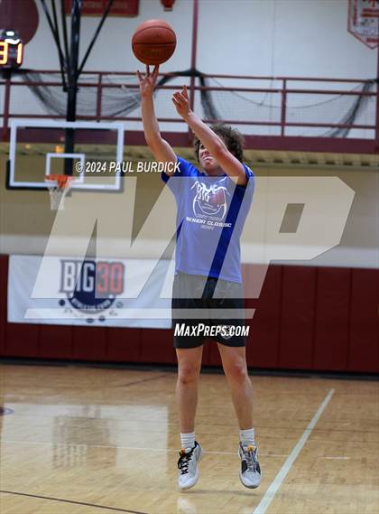 Thumbnail 2 in Big 30 All Star Classic PA vs NY photogallery.