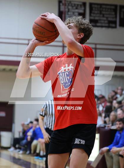 Thumbnail 1 in Big 30 All Star Classic PA vs NY photogallery.