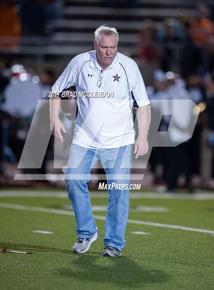 Thumbnail 3 in Rowlett vs Coppell (UIL 6A Bi-District Playoff) photogallery.