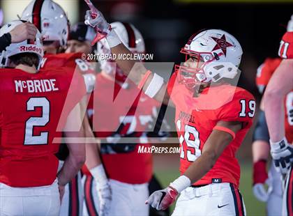 Thumbnail 3 in Rowlett vs Coppell (UIL 6A Bi-District Playoff) photogallery.