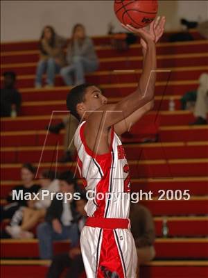 Thumbnail 3 in St. Mary's-Berkeley vs. Brophy College Prep (Jesuit Father Barry Classic) photogallery.