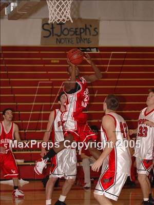 Thumbnail 2 in St. Mary's-Berkeley vs. Brophy College Prep (Jesuit Father Barry Classic) photogallery.