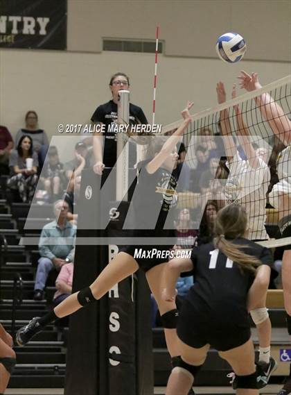 Thumbnail 1 in Senior All-Star Match photogallery.