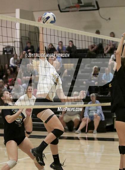 Thumbnail 3 in Senior All-Star Match photogallery.