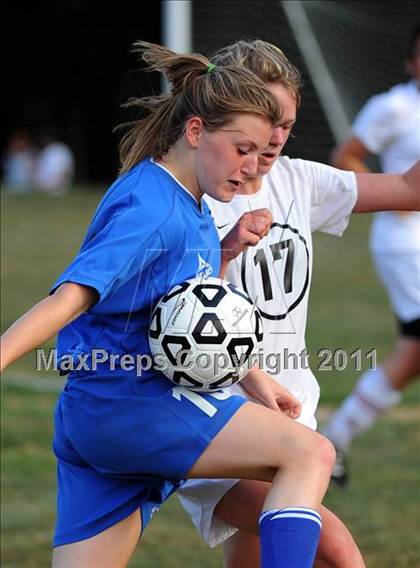 Thumbnail 3 in Blue Mountain @ Lancaster Country Day photogallery.