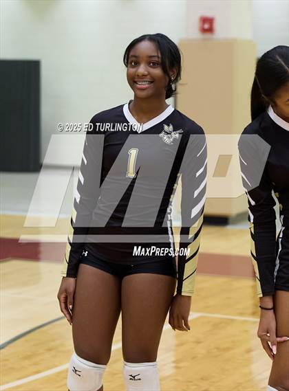 Thumbnail 1 in Lassiter vs. Sprayberry photogallery.