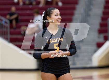 Thumbnail 2 in Lassiter vs. Sprayberry photogallery.