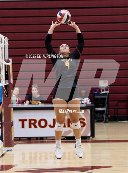 Thumbnail 3 in Lassiter vs. Sprayberry photogallery.