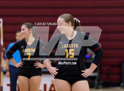 Thumbnail 2 in Lassiter vs. Sprayberry photogallery.