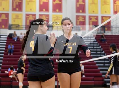 Thumbnail 2 in Lassiter vs. Sprayberry photogallery.