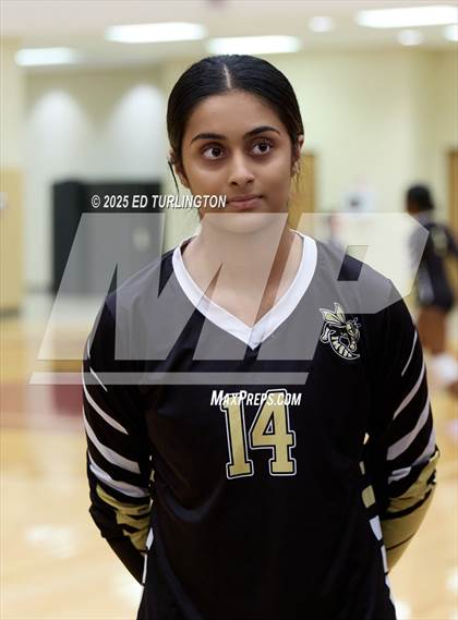 Thumbnail 2 in Lassiter vs. Sprayberry photogallery.