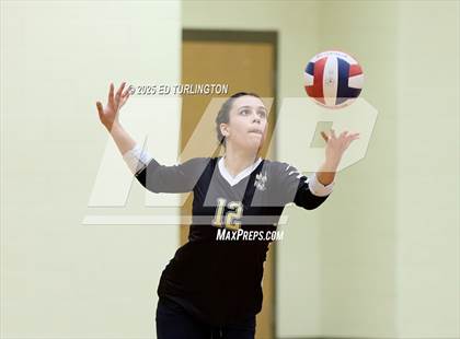 Thumbnail 1 in Lassiter vs. Sprayberry photogallery.