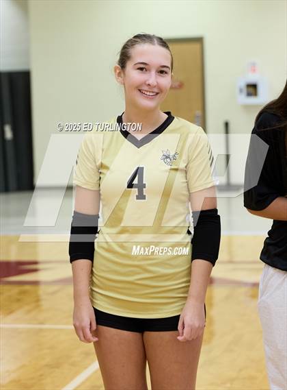 Thumbnail 2 in Lassiter vs. Sprayberry photogallery.