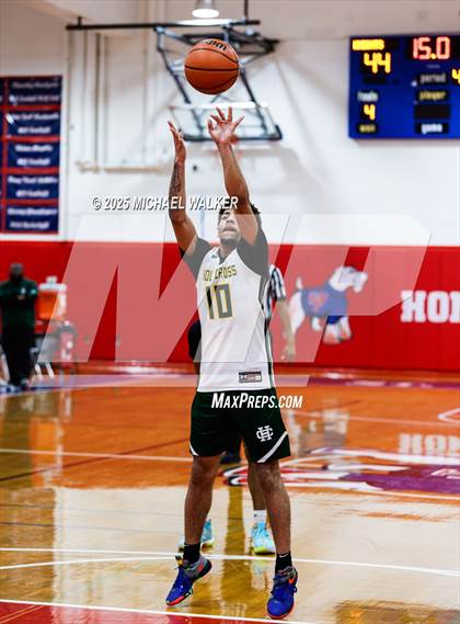 Thumbnail 3 in Holy Cross Vs St Joseph (The Preview HS Showcase) photogallery.