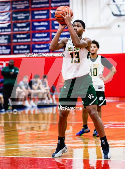 Thumbnail 2 in Holy Cross Vs St Joseph (The Preview HS Showcase) photogallery.