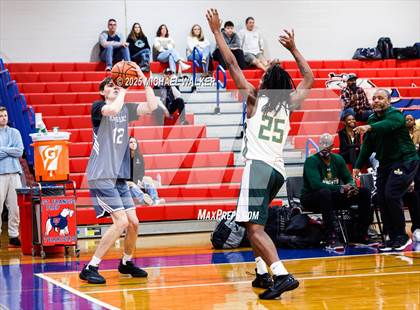 Thumbnail 1 in Holy Cross Vs St Joseph (The Preview HS Showcase) photogallery.