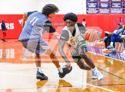 Thumbnail 1 in Holy Cross Vs St Joseph (The Preview HS Showcase) photogallery.