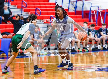 Thumbnail 1 in Holy Cross Vs St Joseph (The Preview HS Showcase) photogallery.