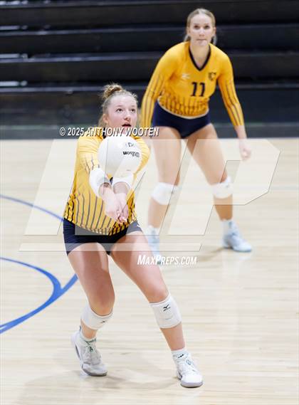 Thumbnail 2 in Trinity of Durham and Chapel Hill vs Fayetteville Christian (Warrior Fall Showcase) photogallery.