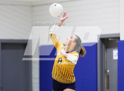 Thumbnail 1 in Trinity of Durham and Chapel Hill vs Fayetteville Christian (Warrior Fall Showcase) photogallery.