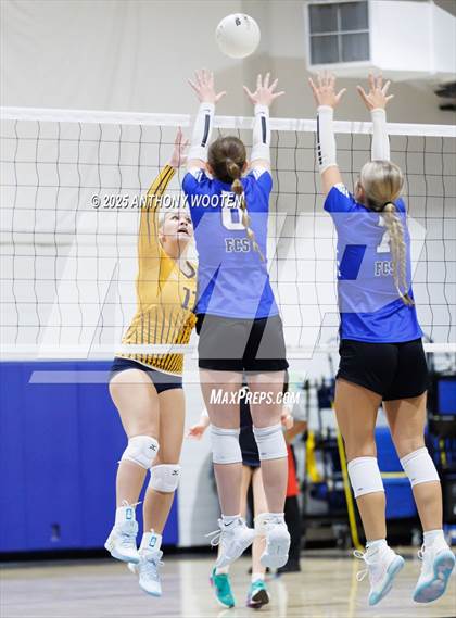 Thumbnail 3 in Trinity of Durham and Chapel Hill vs Fayetteville Christian (Warrior Fall Showcase) photogallery.