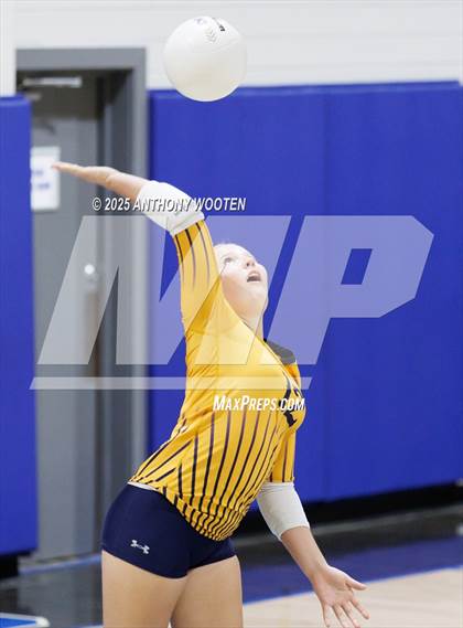 Thumbnail 2 in Trinity of Durham and Chapel Hill vs Fayetteville Christian (Warrior Fall Showcase) photogallery.