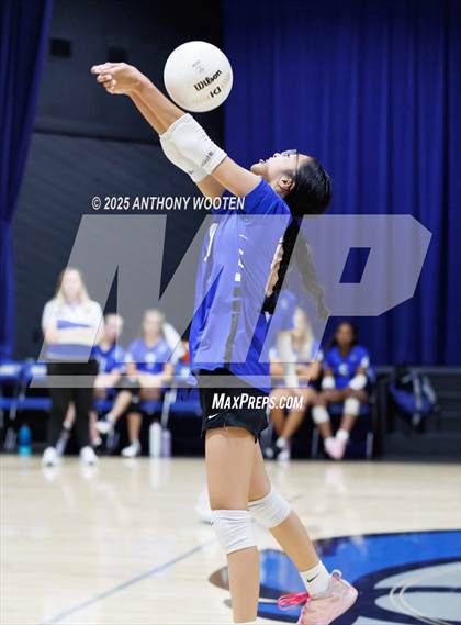 Thumbnail 2 in Trinity of Durham and Chapel Hill vs Fayetteville Christian (Warrior Fall Showcase) photogallery.