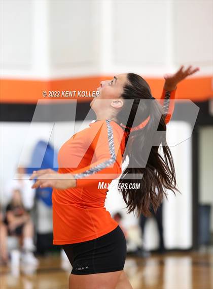 Thumbnail 3 in Sterling Heights Stevenson @ Utica photogallery.