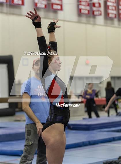 Thumbnail 2 in WIAA Classic 8 Conference (Vault) photogallery.