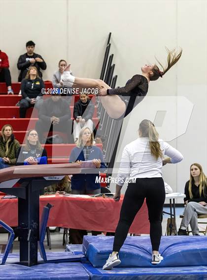 Thumbnail 3 in WIAA Classic 8 Conference (Vault) photogallery.