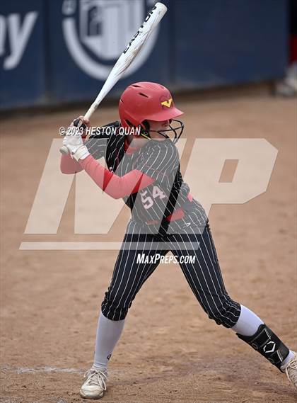 Thumbnail 2 in OC North/South All Star Game photogallery.
