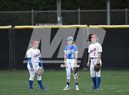 Thumbnail 3 in OC North/South All Star Game photogallery.