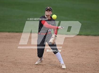 Thumbnail 3 in OC North/South All Star Game photogallery.