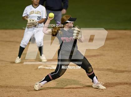 Thumbnail 1 in OC North/South All Star Game photogallery.