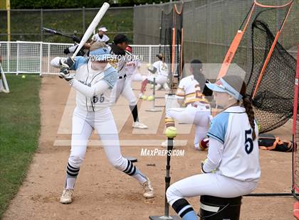 Thumbnail 3 in OC North/South All Star Game photogallery.