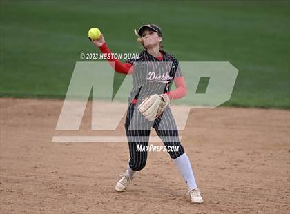 Thumbnail 2 in OC North/South All Star Game photogallery.