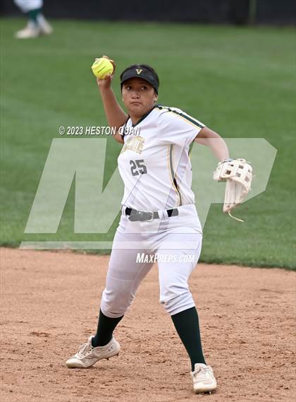 Thumbnail 3 in OC North/South All Star Game photogallery.