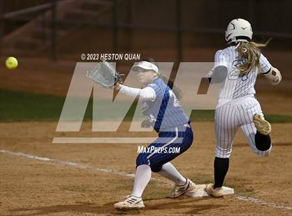 Thumbnail 1 in OC North/South All Star Game photogallery.